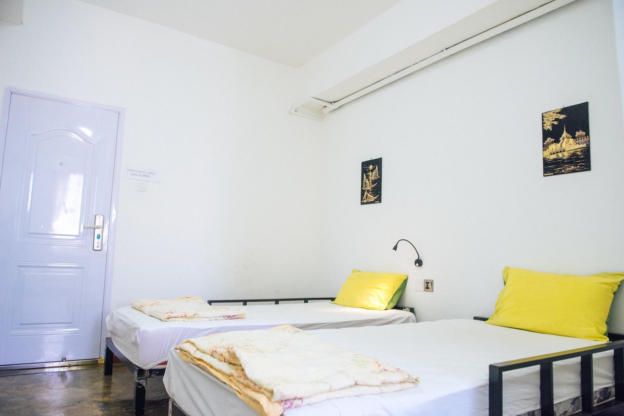 Dengba Hostel يانغون المظهر الخارجي الصورة